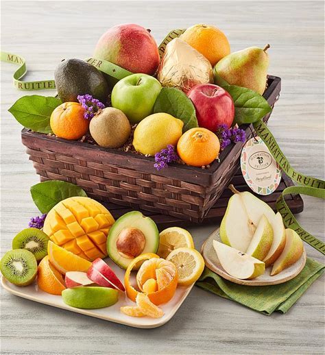 Manhattan Fruitier Organic Fruit Basket